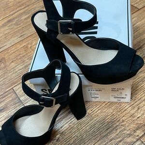 Steve Madden Black Suede Chunky Platform Heels